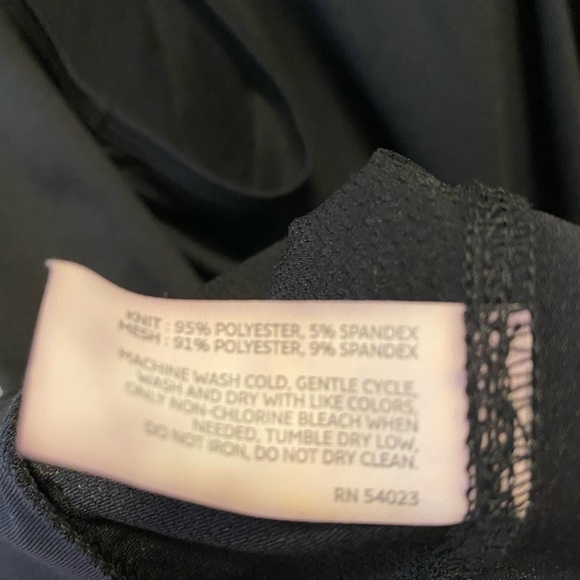 Old Navy Black Active Tank Top Size L New Without Tag - Picture 2 of 6